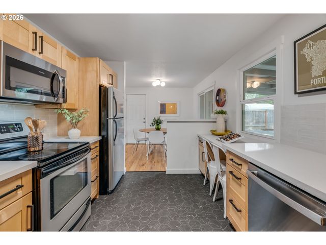 11755 Sw BAKER St, Beaverton, OR 97008