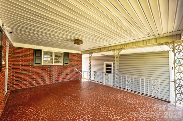 2639 Mount Olive Church Road, Newton, NC 28658