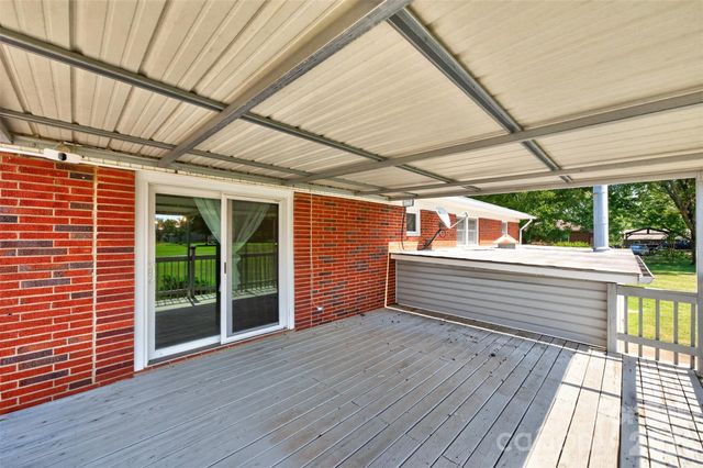 2639 Mount Olive Church Road, Newton, NC 28658