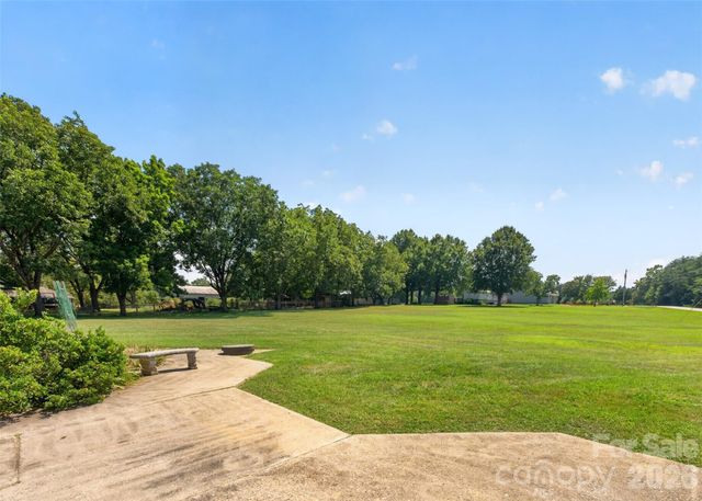 2639 Mount Olive Church Road, Newton, NC 28658