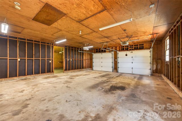 2639 Mount Olive Church Road, Newton, NC 28658