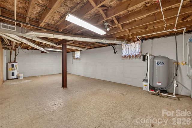 2639 Mount Olive Church Road, Newton, NC 28658