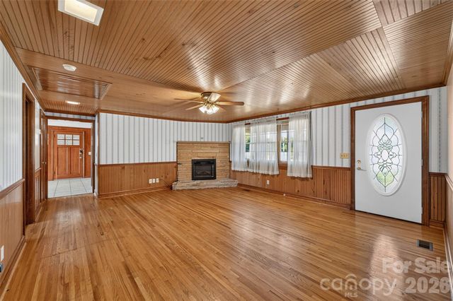 2639 Mount Olive Church Road, Newton, NC 28658
