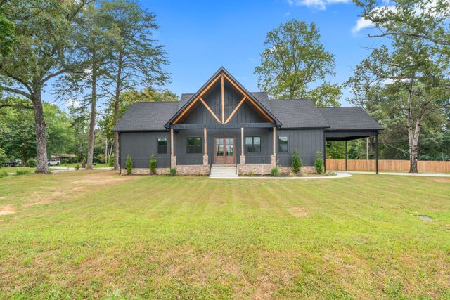 1601 Old Estill Springs Rd, Tullahoma, TN 37388