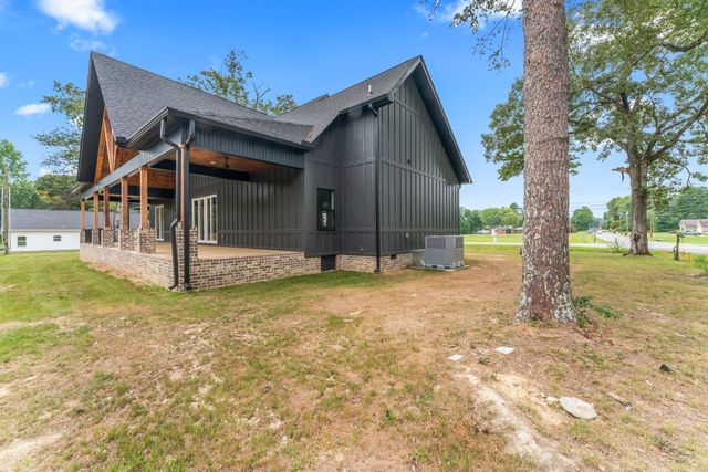 1601 Old Estill Springs Rd, Tullahoma, TN 37388