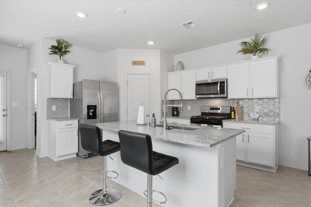 2420 Talisker Street NE, Rio Rancho, NM 87144