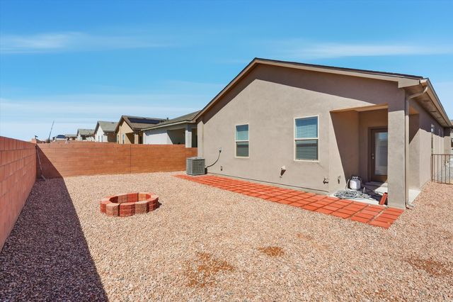 2420 Talisker Street NE, Rio Rancho, NM 87144