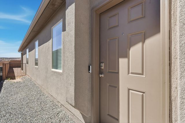 2420 Talisker Street NE, Rio Rancho, NM 87144