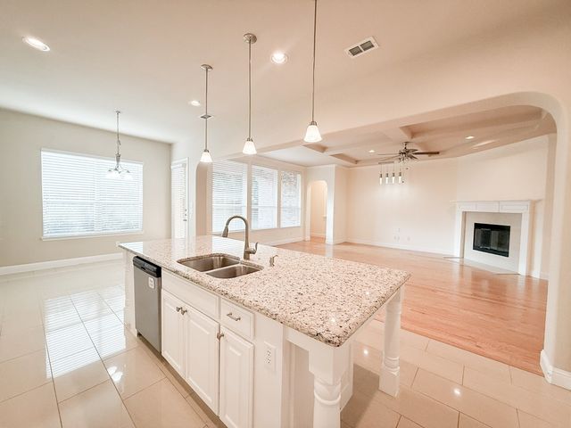 7048 Fullerton Circle, Frisco, TX 75035