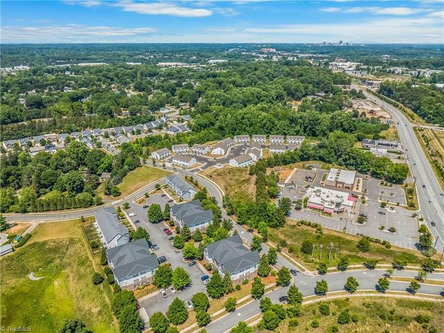 2431 Eagle Creek Court 203, Winston-salem, NC 27103