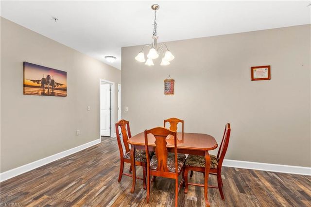 2431 Eagle Creek Court 203, Winston-salem, NC 27103
