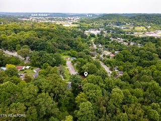 107 Jay Lane, Oak Ridge, TN 37830