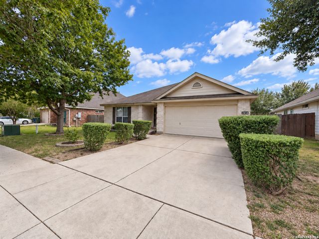 2414 DOVE CROSSING DR, New Braunfels, TX 78130