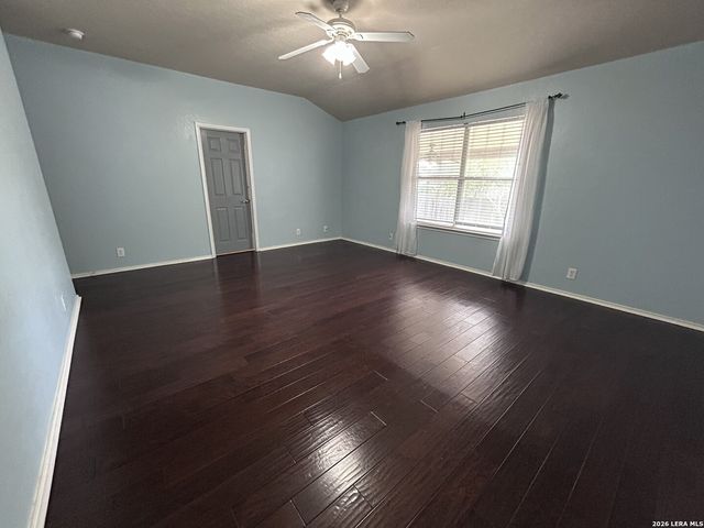 2414 DOVE CROSSING DR, New Braunfels, TX 78130