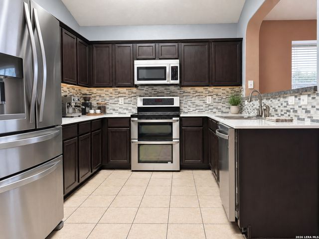 2414 DOVE CROSSING DR, New Braunfels, TX 78130