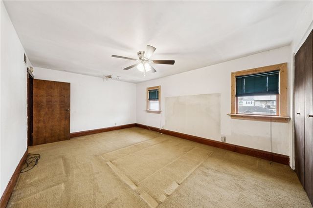 111 Hayden Ln, West Newton, PA 15089