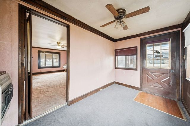 111 Hayden Ln, West Newton, PA 15089