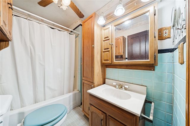 111 Hayden Ln, West Newton, PA 15089