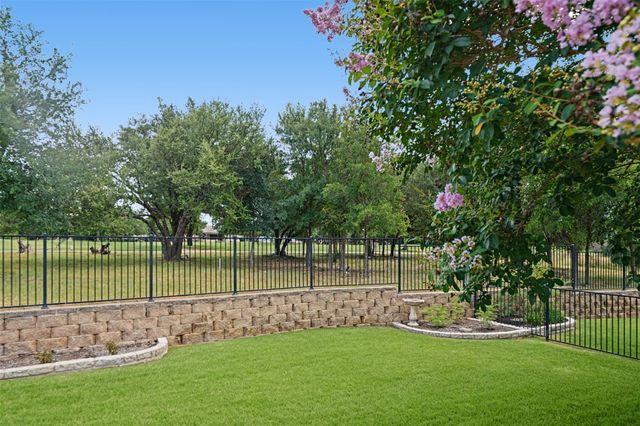 206 Mustang Island TRL, Georgetown, TX 78633