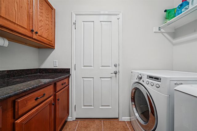 206 Mustang Island TRL, Georgetown, TX 78633