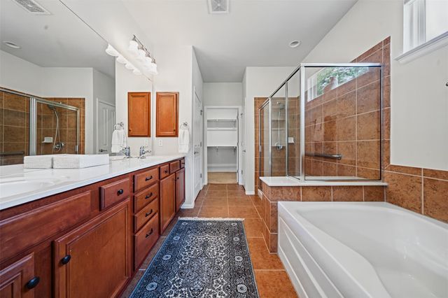 206 Mustang Island TRL, Georgetown, TX 78633