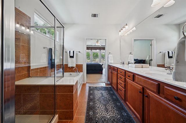 206 Mustang Island TRL, Georgetown, TX 78633