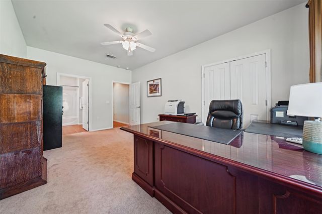 206 Mustang Island TRL, Georgetown, TX 78633