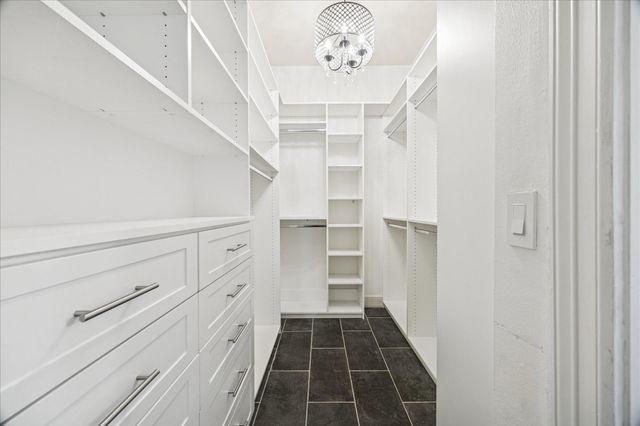 3333 Allen Parkway 1408, Houston, TX 77019