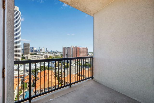 3333 Allen Parkway 1408, Houston, TX 77019