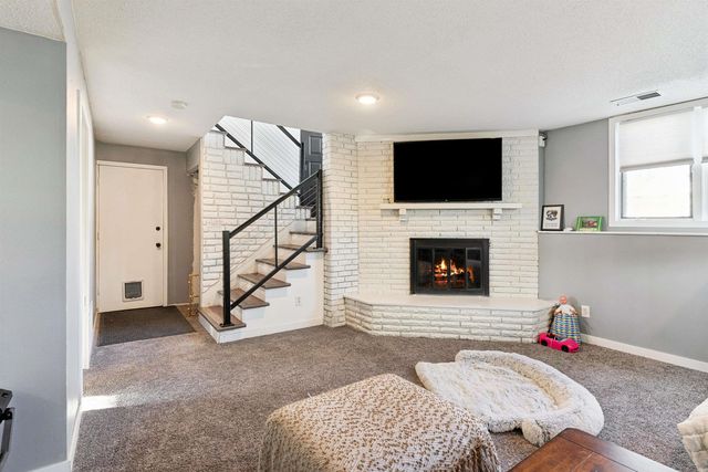 3535 Monticello Avenue, Waterloo, IA 50701