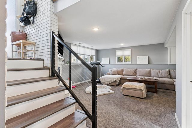 3535 Monticello Avenue, Waterloo, IA 50701