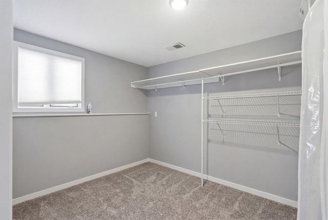 3535 Monticello Avenue, Waterloo, IA 50701