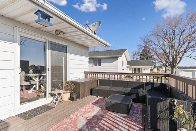 3535 Monticello Avenue, Waterloo, IA 50701