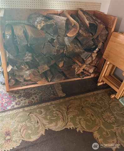 1102 Water Street, Raymond, WA 98577