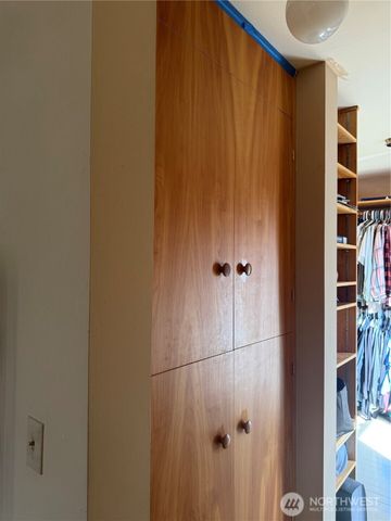 1102 Water Street, Raymond, WA 98577