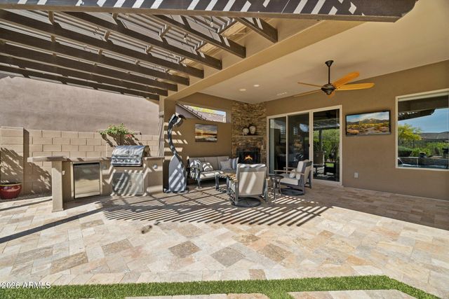 5831 E SIERRA SUNSET Trail, Cave Creek, AZ 85331