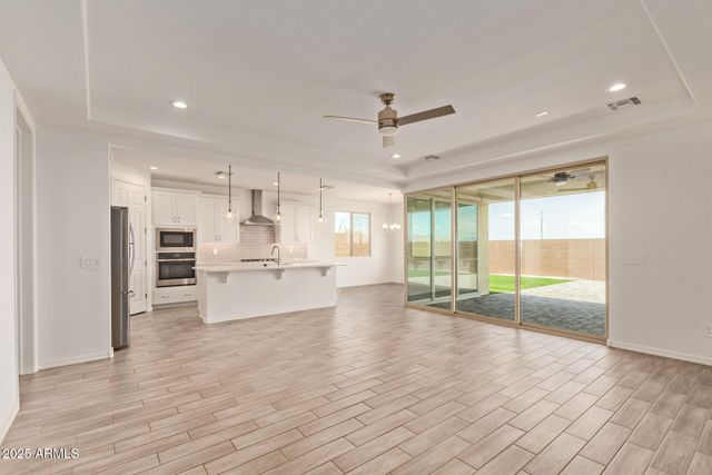 2313 N 195TH Drive, Buckeye, AZ 85396