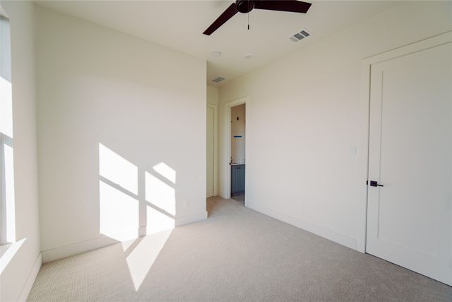 1177 Calk Road, Tioga, TX 76271