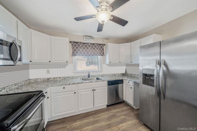 77 Market Street, Mastic Beach, NY 11951