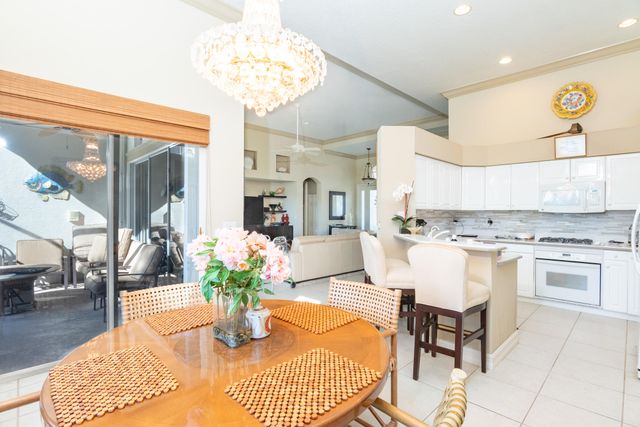 10749 Waterford Place, West Palm Beach, FL 33412