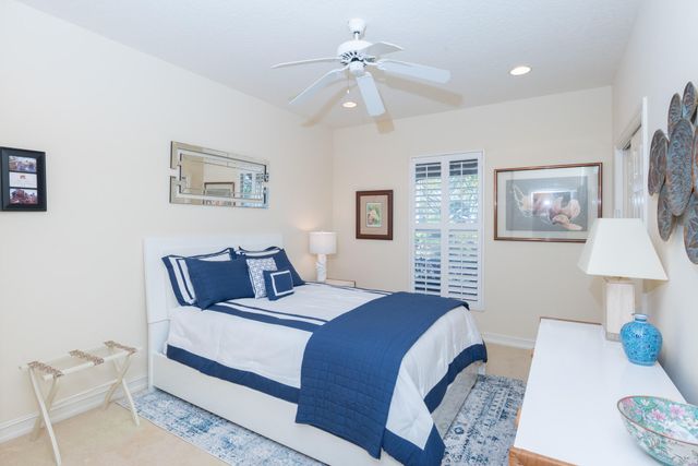 10749 Waterford Place, West Palm Beach, FL 33412