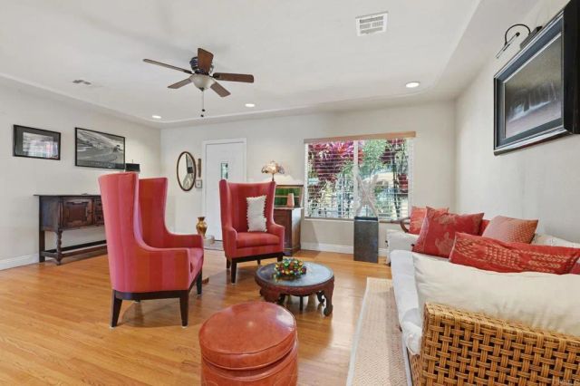 10 Fifth Avenue, Chula Vista, CA 91910