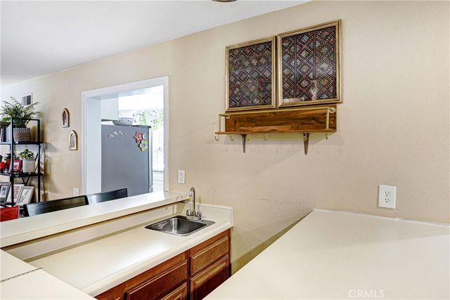 12564 Spring Creek Road, Moorpark, CA 93021