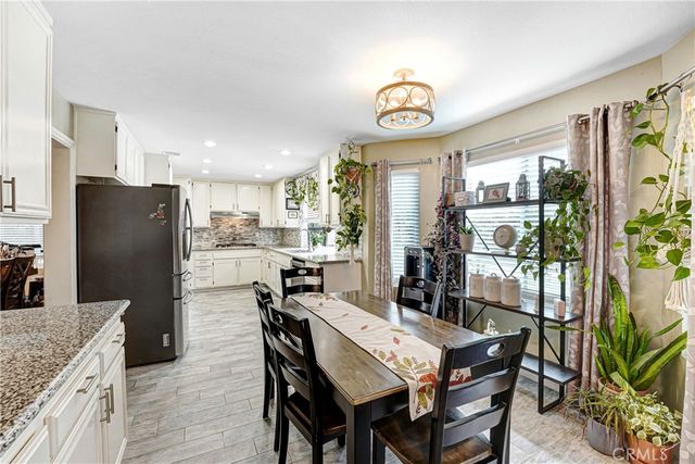 12564 Spring Creek Road, Moorpark, CA 93021