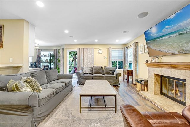 12564 Spring Creek Road, Moorpark, CA 93021