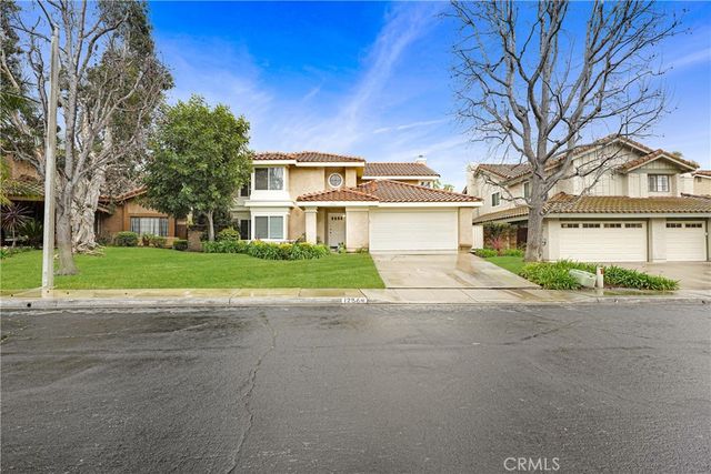 12564 Spring Creek Road, Moorpark, CA 93021