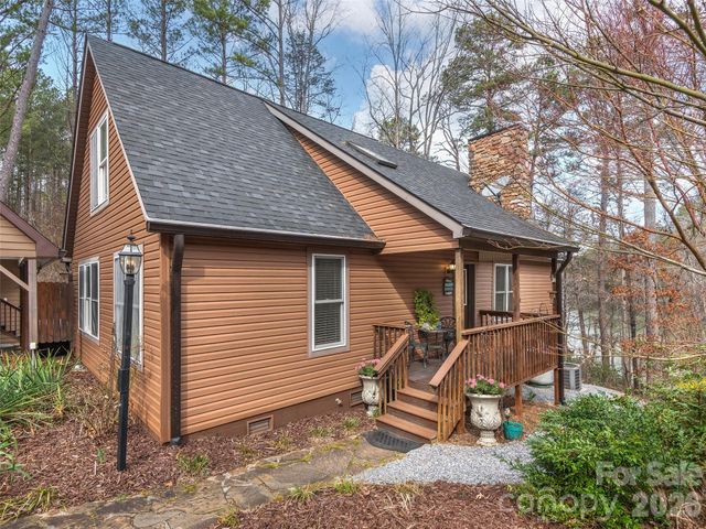 201 Hawk Ridge Drive, Mill Spring, NC 28756