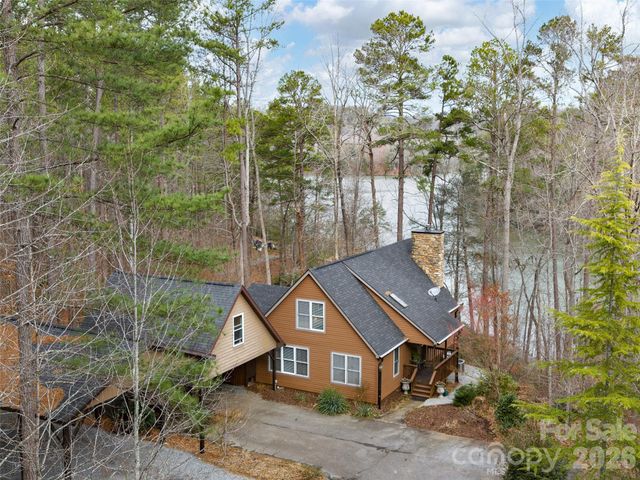 201 Hawk Ridge Drive, Mill Spring, NC 28756