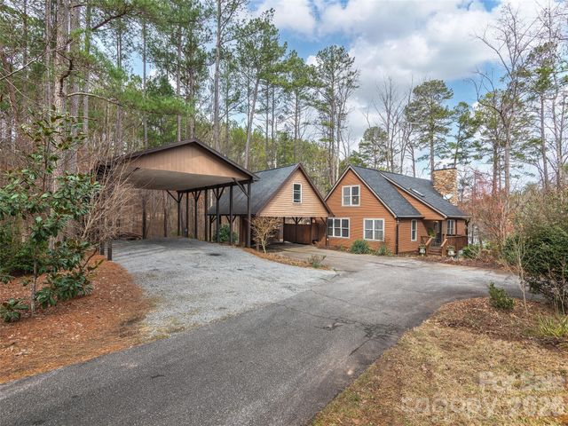 201 Hawk Ridge Drive, Mill Spring, NC 28756