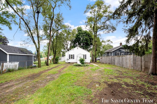 1265 Catherine Avenue, Muskegon, MI 49442